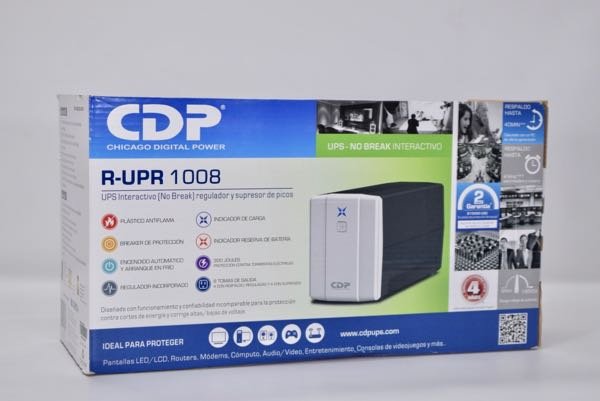 UPS interactivo de línea de 1000VA,  Marca CDP, con 8 toma corrientes NEMA 5-15. Cod: R-UPR-1008